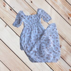 2/$20 Kings Road M white floral tired maxi dress